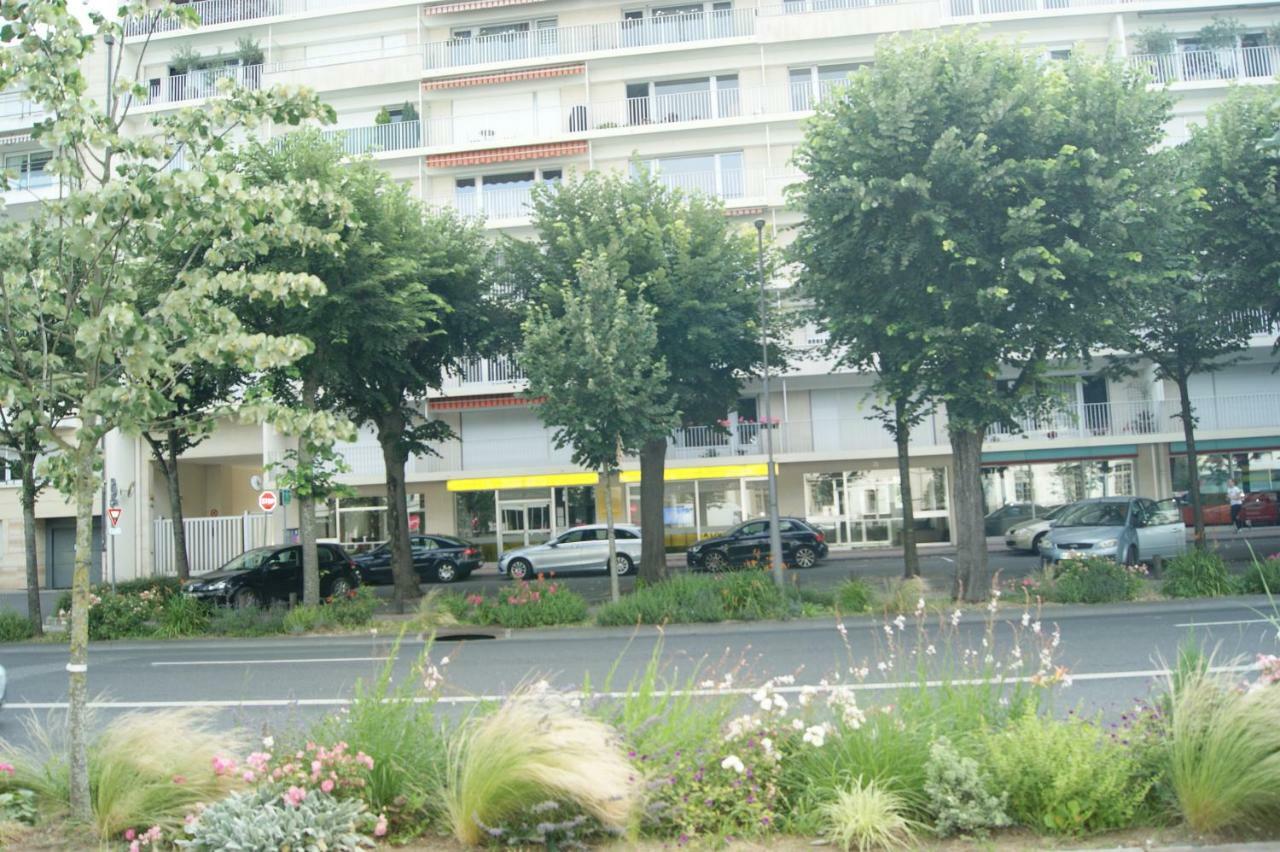 Studio Morgane-Balcon Couvert-Wifi-Pres Centre-Linge Et Menage Reims Zewnętrze zdjęcie
