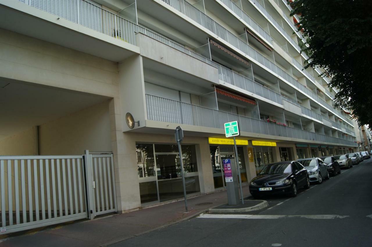 Studio Morgane-Balcon Couvert-Wifi-Pres Centre-Linge Et Menage Reims Zewnętrze zdjęcie